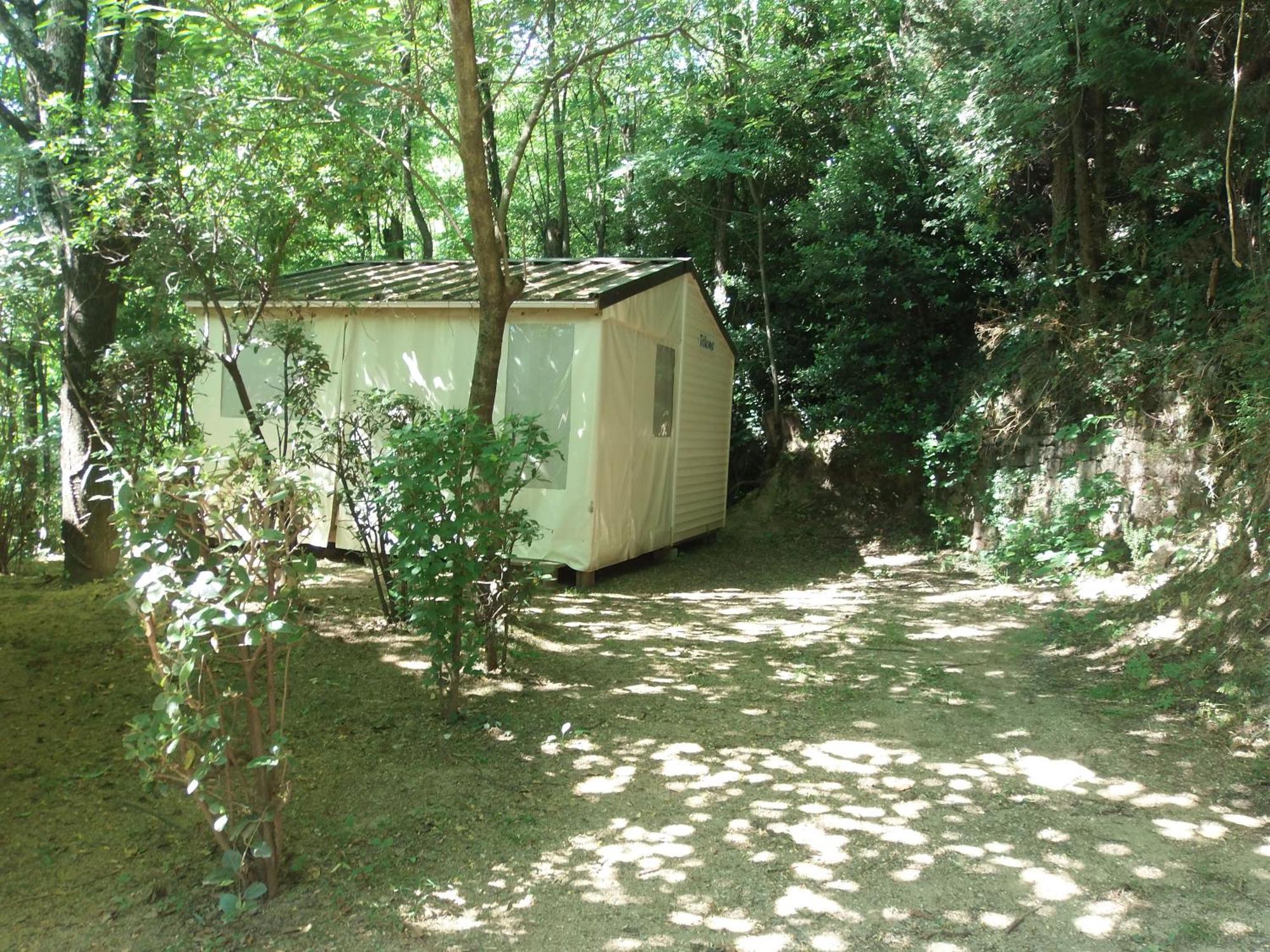 Camping Les Sources Saint-Jean-du-Gard Esterno foto