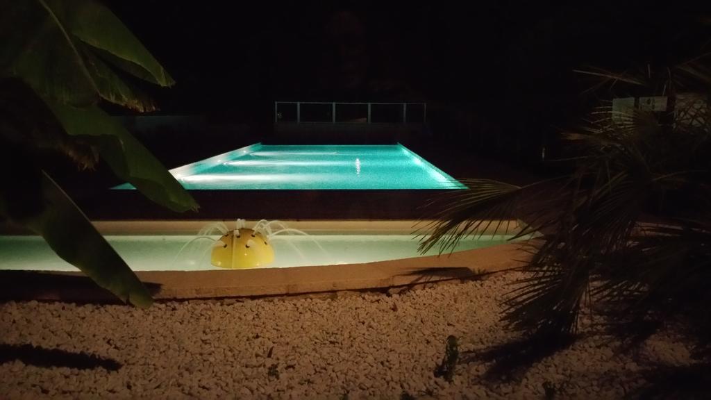 Camping Les Sources Saint-Jean-du-Gard Esterno foto