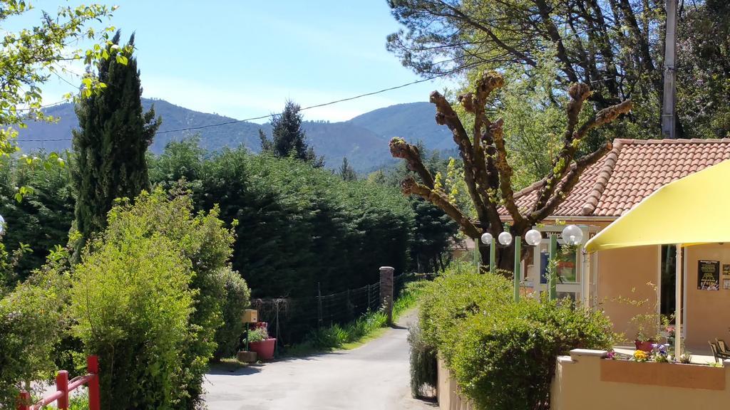 Camping Les Sources Saint-Jean-du-Gard Esterno foto